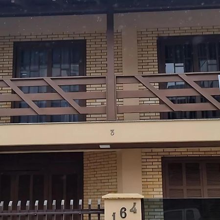 Casa Em Bombinhas Almeida E Moraes Perto Da Praia Eksteriør billede