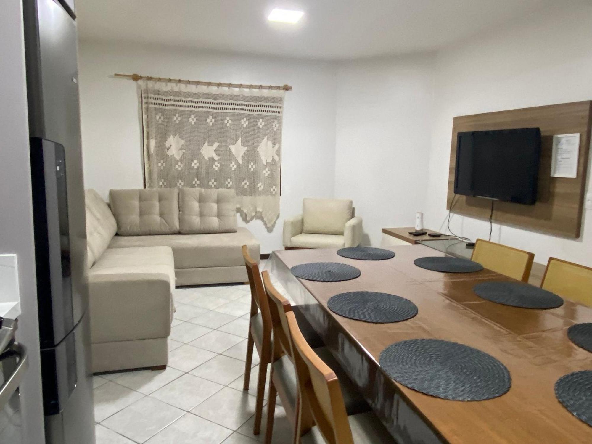Casa Em Bombinhas Almeida E Moraes Perto Da Praia Eksteriør billede