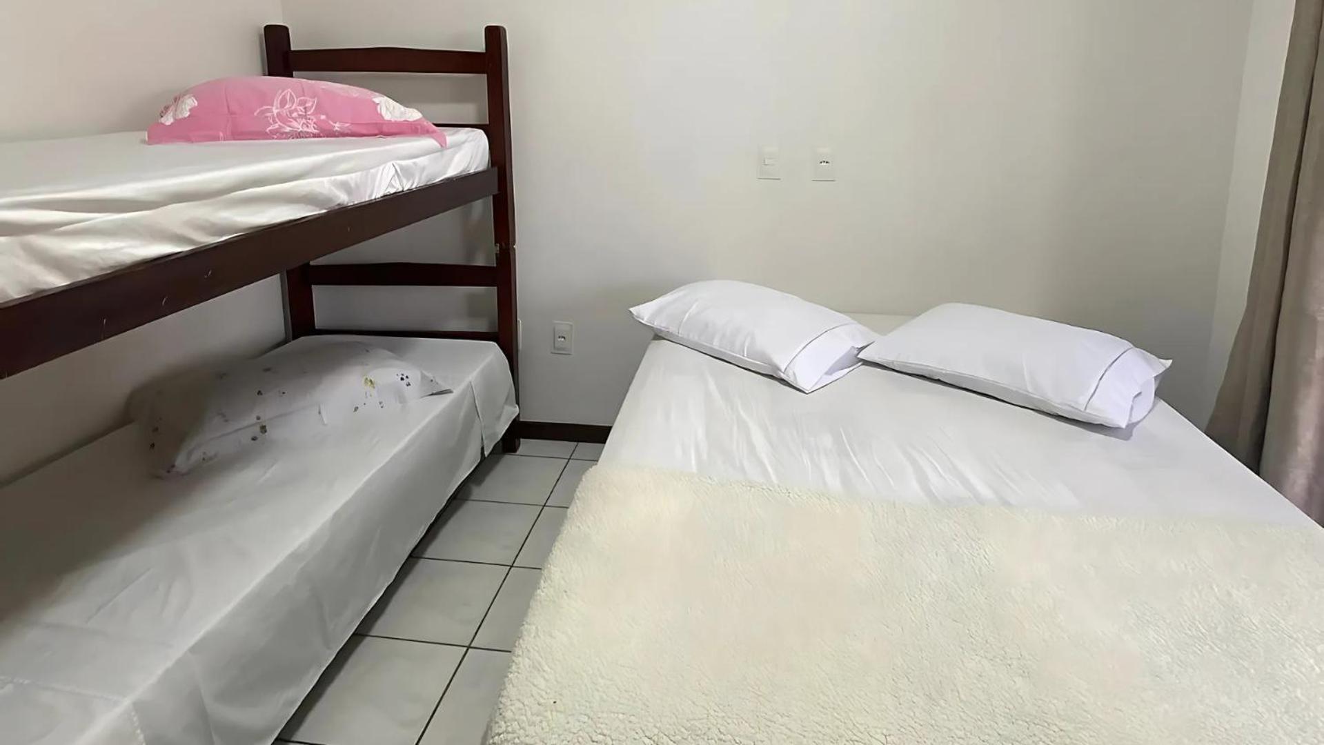 Casa Em Bombinhas Almeida E Moraes Perto Da Praia Eksteriør billede