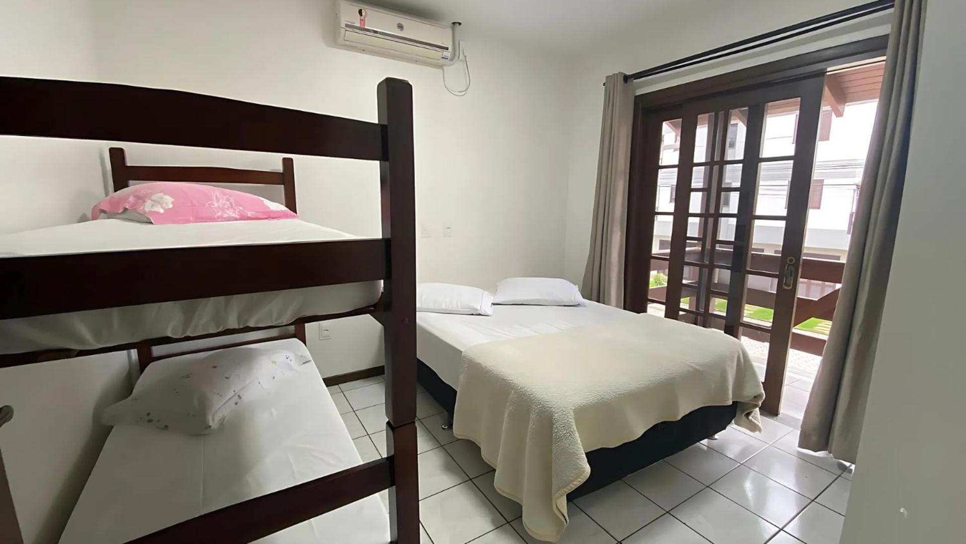 Casa Em Bombinhas Almeida E Moraes Perto Da Praia Eksteriør billede